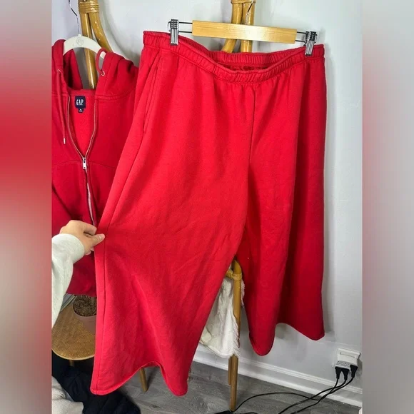 Gap Red Sweatsuit Sweat Set sz XL - Picture 4 of 6